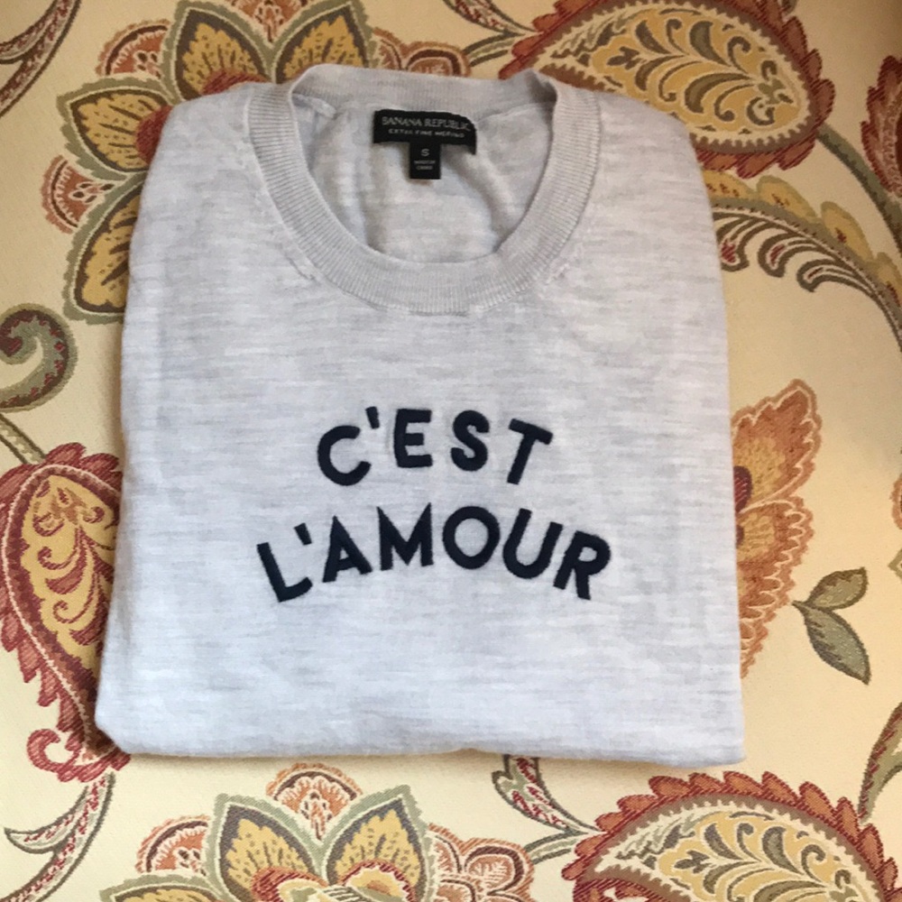 Super cute Banana Republic sweater